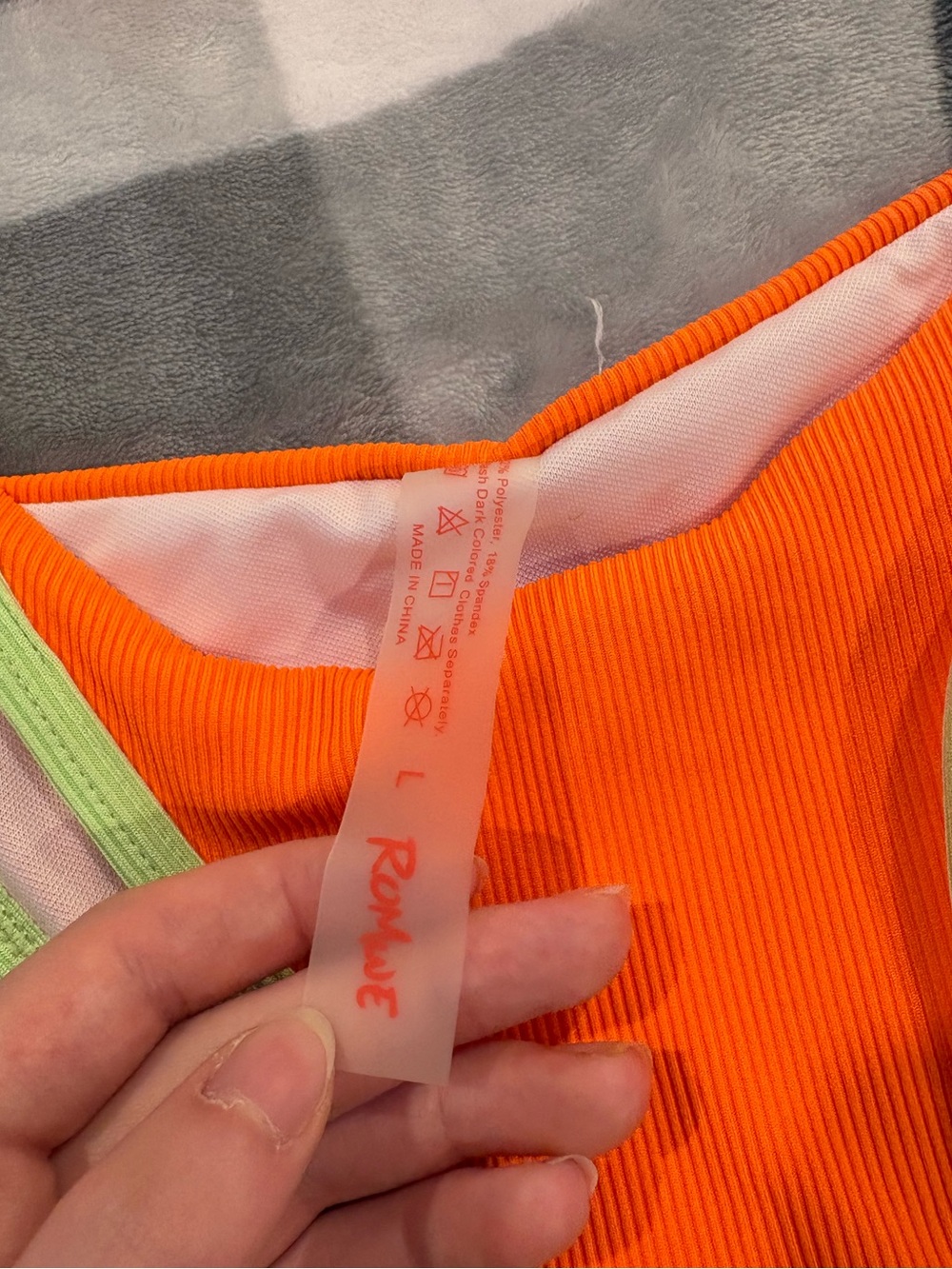 Romwe Colorblock Ribbed Triangle Bikini - Picture 4 of 8